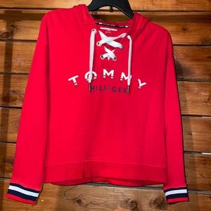 Red Tommy Hilfiger Cropped Hoodie